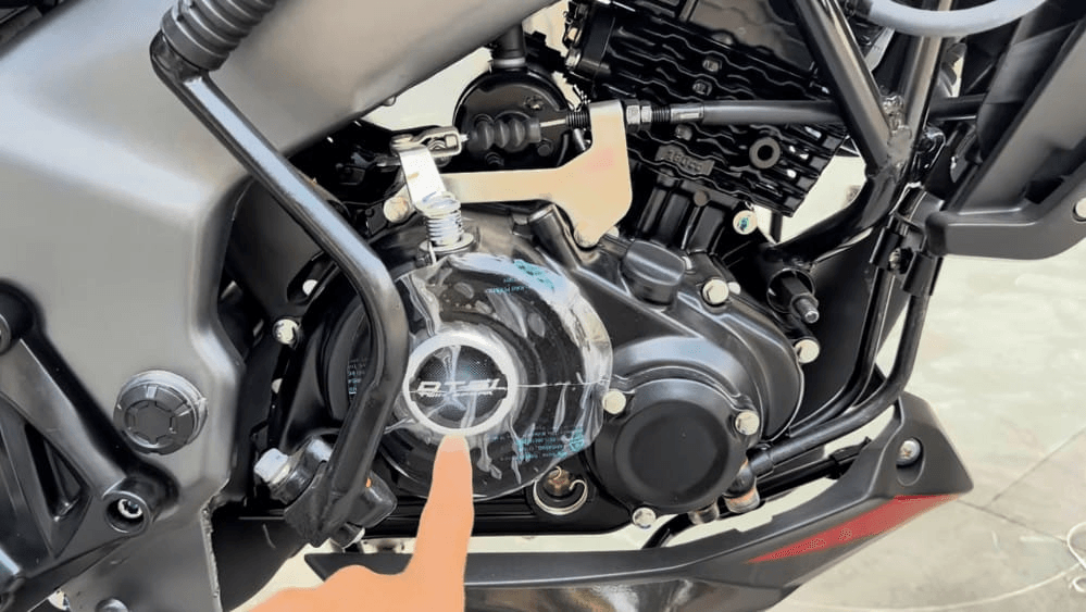 कई नए फीचर्स के साथ लॉन्च हुई 2024 Bajaj Pulsar NS160 की स्पाई तस्वीरें जारी की गई हैं। 3 कई नए फीचर्स के साथ लॉन्च हुई 2024 Bajaj Pulsar NS160 की स्पाई तस्वीरें जारी की गई हैं।