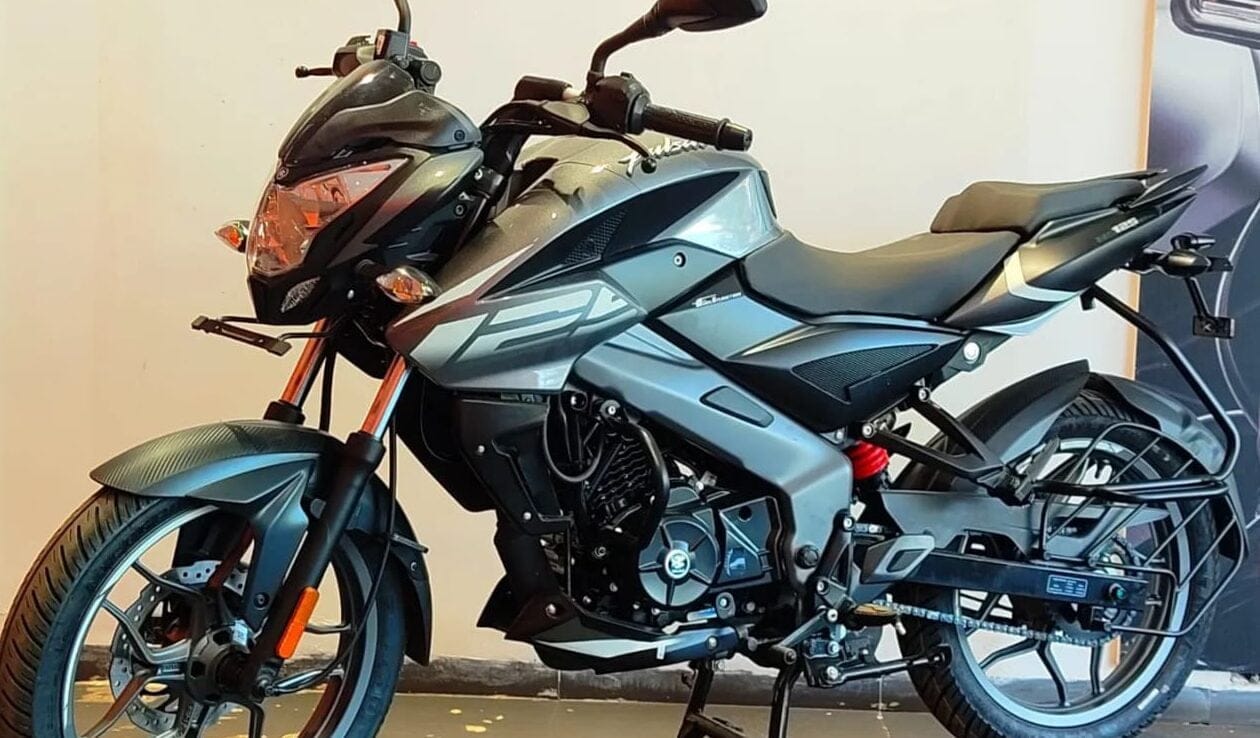 Bajaj Pulsar NS125 2