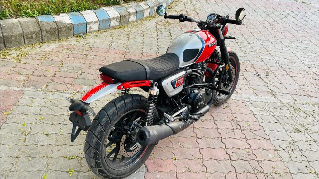 Honda की यह Bullet Bike, Royal Enfield लंका में लगाती है आग, दमदार इंजन के साथ शानदार फीचर्स, देखें कीमत 1 Honda की यह Bullet Bike, Royal Enfield लंका में लगाती है आग, दमदार इंजन के साथ शानदार फीचर्स, देखें कीमत