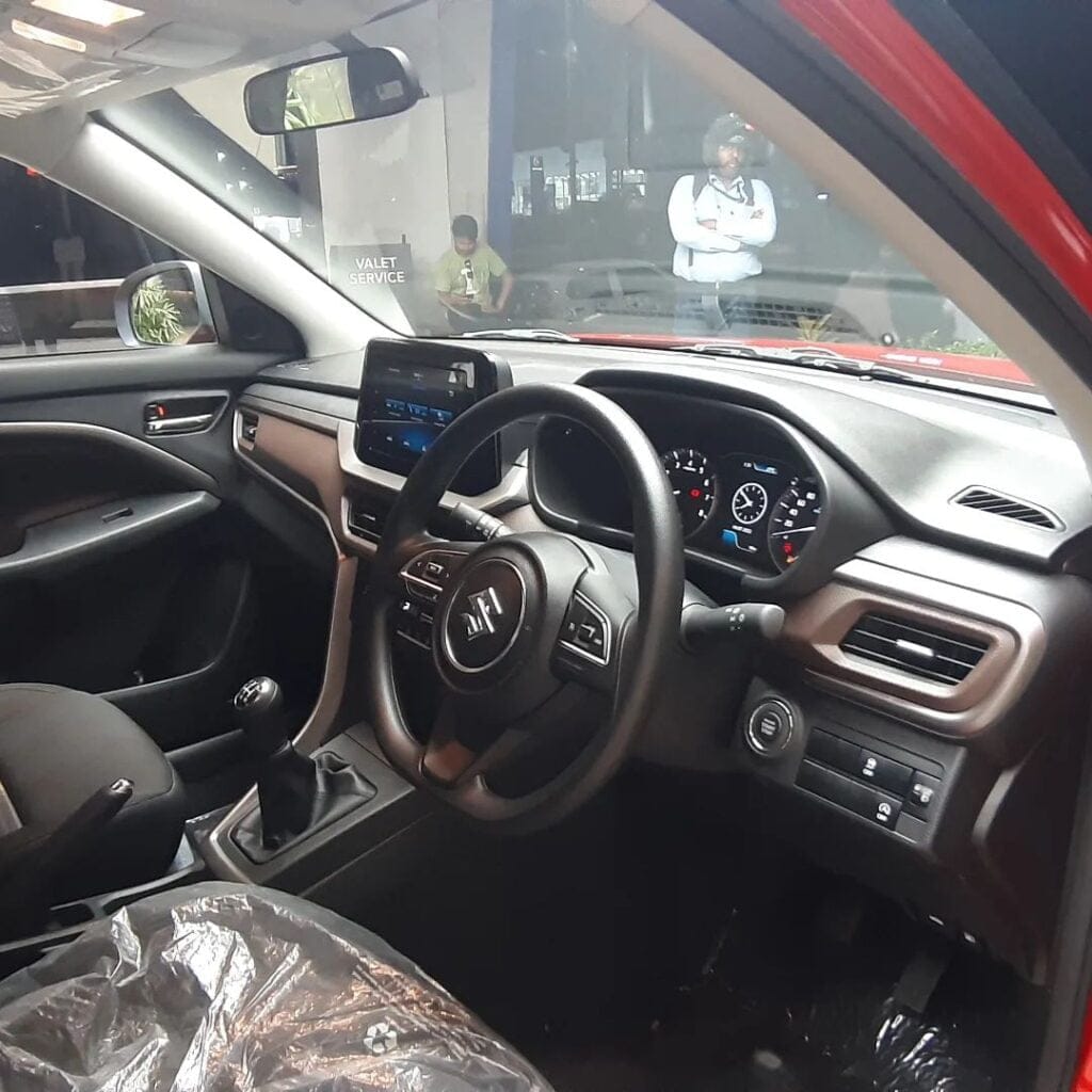 अगर आप Maruti Suzuki Brezza खरीदना चाहते हैं तो 9,624 रुपये की कीमत पर इसे घर ले जाकर आपका सपना पूरा हो सकता 2 अगर आप Maruti Suzuki Brezza खरीदना चाहते हैं तो 9,624 रुपये की कीमत पर इसे घर ले जाकर आपका सपना पूरा हो सकता