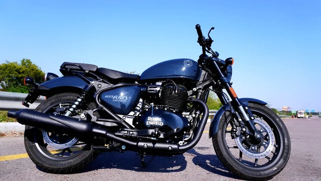 Royal Enfield Shotgun 650