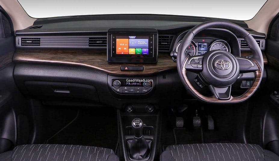 मारुति की बारात में Toyota Rumion भी शामिल हुई, सस्ती 7 Seater Car, जब लोगों ने उनके फीचर्स और विशेषताएं देखीं तो वे उनके दीवाने हो गए 2 मारुति की बारात में Toyota Rumion भी शामिल हुई, सस्ती 7 Seater Car, जब लोगों ने उनके फीचर्स और विशेषताएं देखीं तो वे उनके दीवाने हो गए