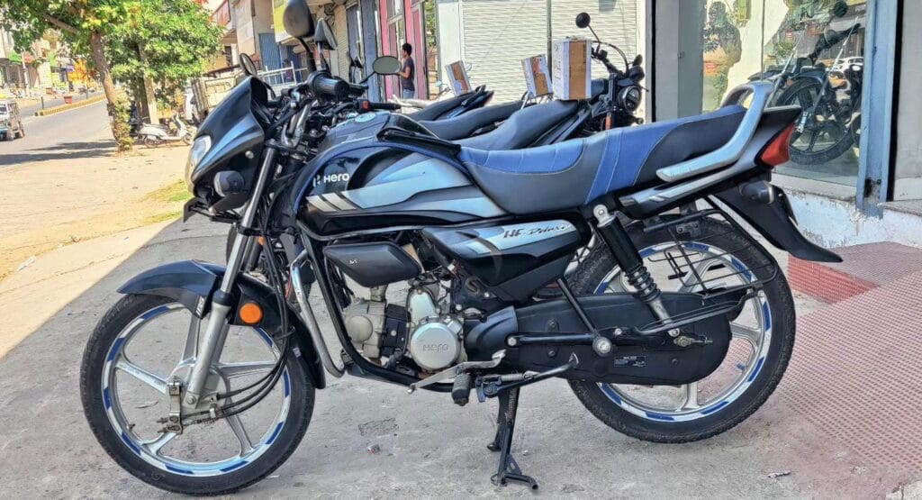 2024 Hero HF Deluxe