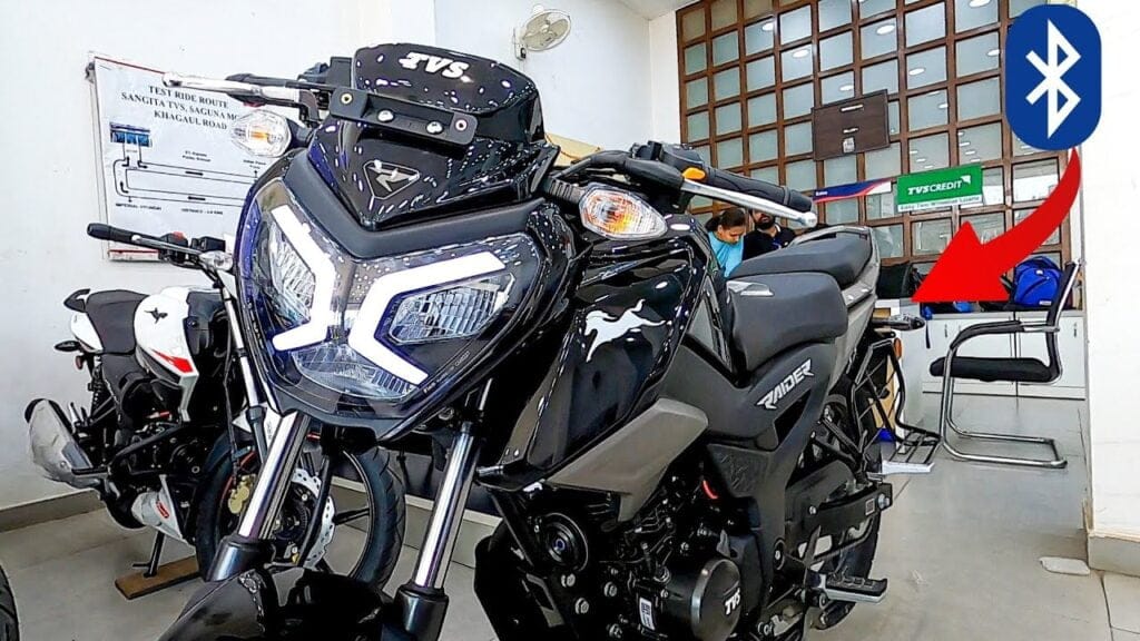 TVS कंपनी की यह बाइक अपनी नई स्टाइलिंग और किफायती कीमत के साथ बाजार में bajaj pulsar को टक्कर देगी 1 New TVS Raider 125 Bike