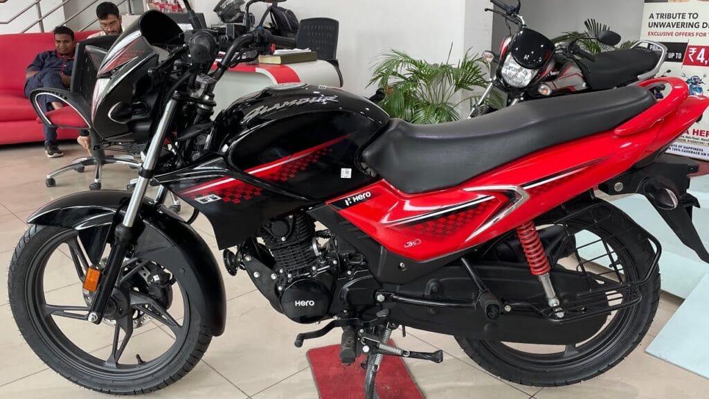 50kmpl माइलेज के साथ लॉन्च हुई हीरो कंपनी की New Glamour Bike, जानें कीमत और फीचर्स 1 New Glamour Bike 2024