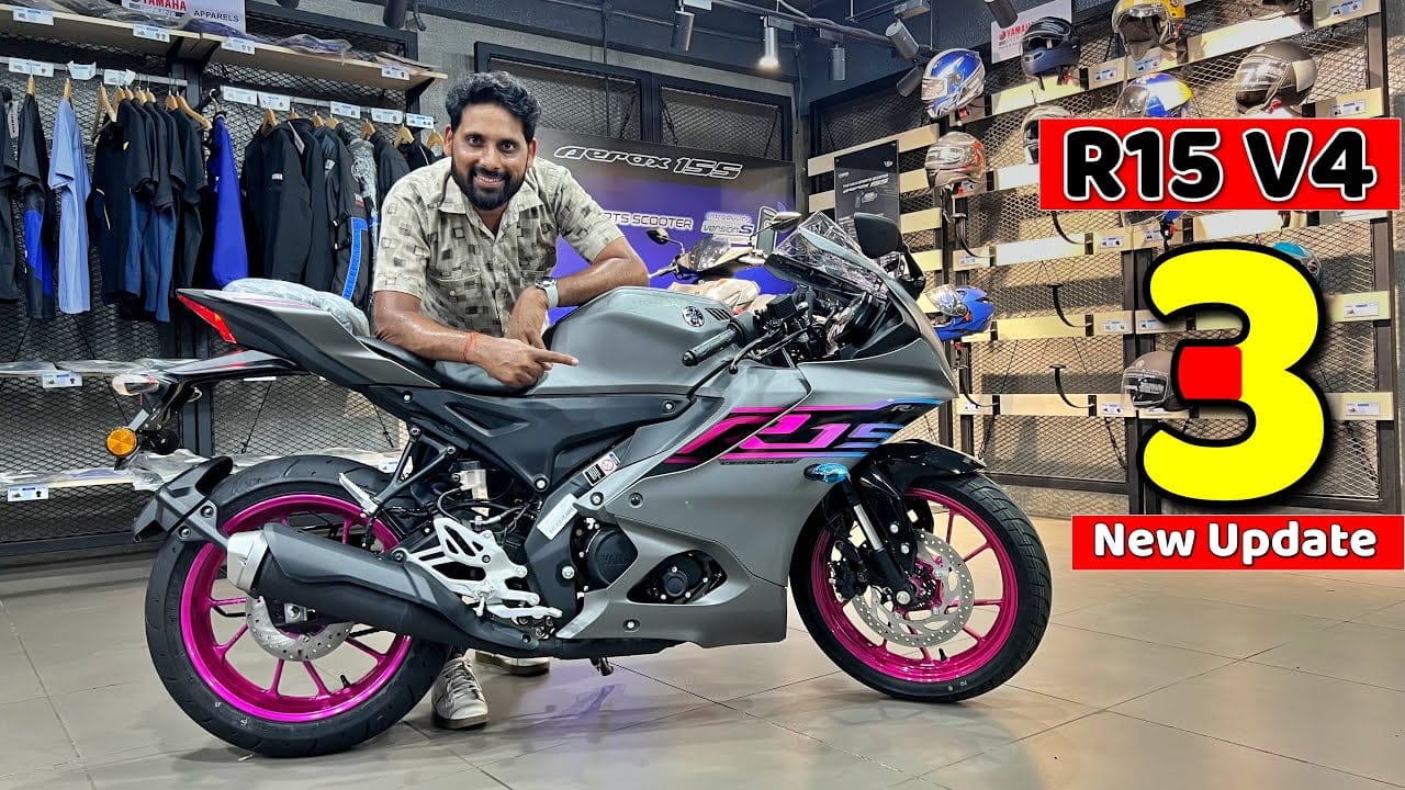 Yamaha R15 V4